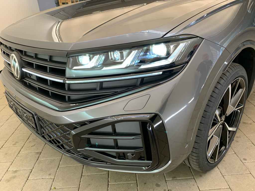 Volkswagen Touareg 2025