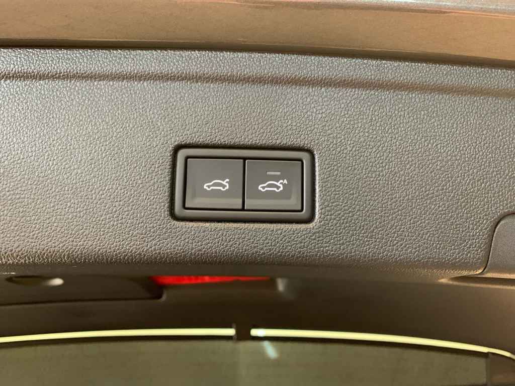 Volkswagen Touareg 2025