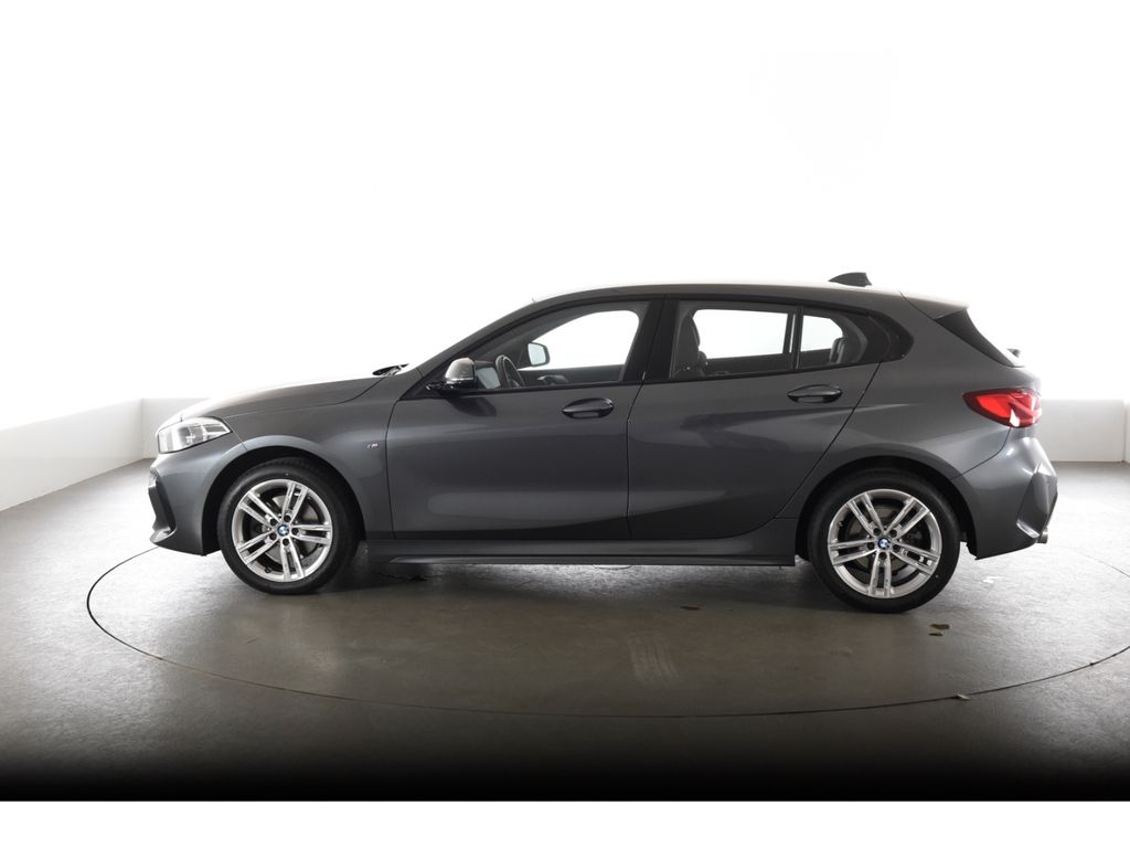 BMW 118 2021