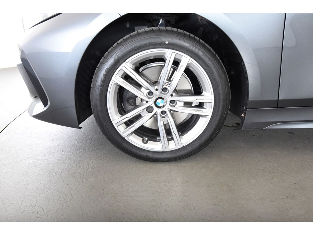BMW 118 2021