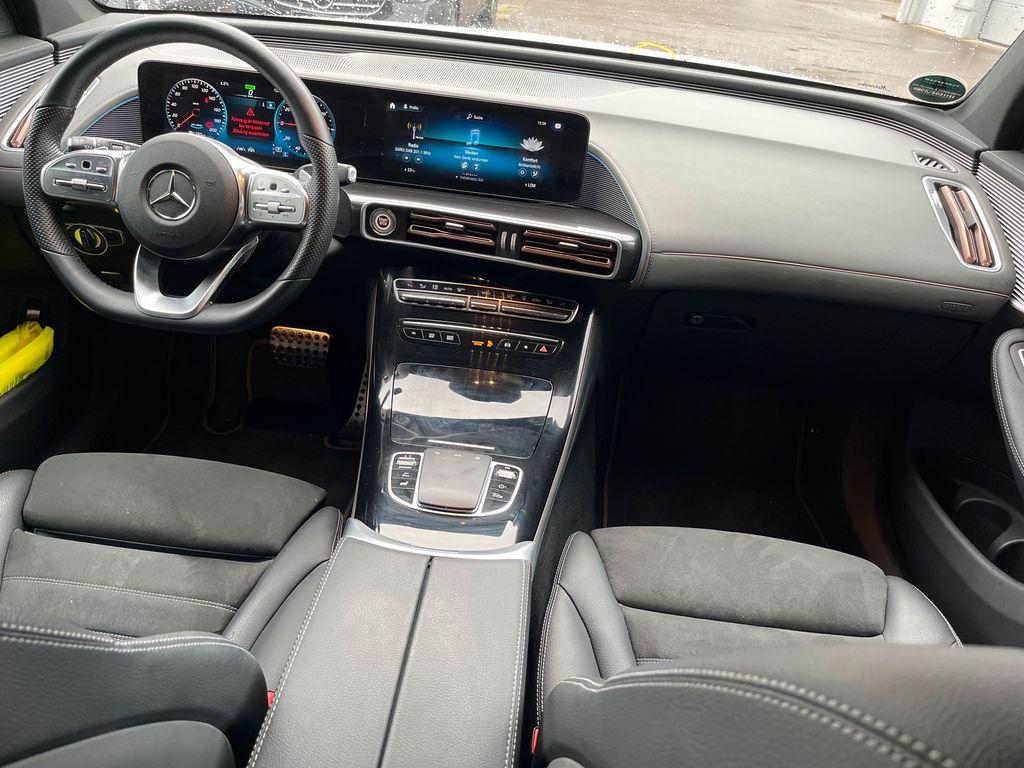 Mercedes-Benz EQC 2022