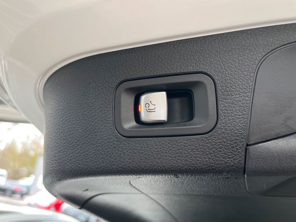 Mercedes-Benz EQC 2022