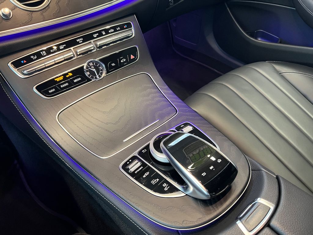 Mercedes-Benz E 300 2020