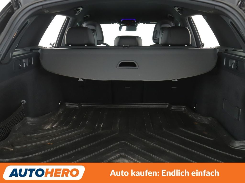 Mercedes-Benz C 300 2023