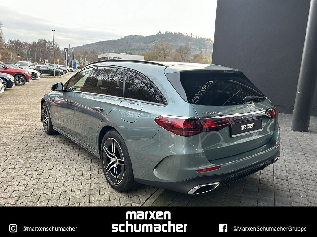 Mercedes-Benz E 300 2025