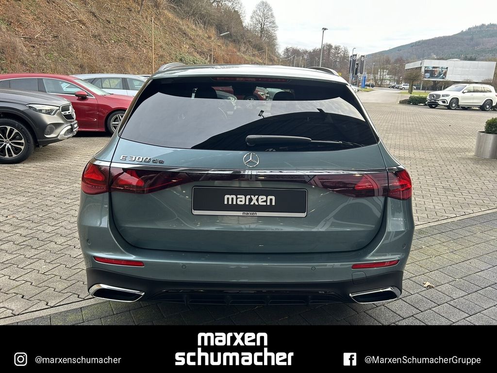 Mercedes-Benz E 300 2025