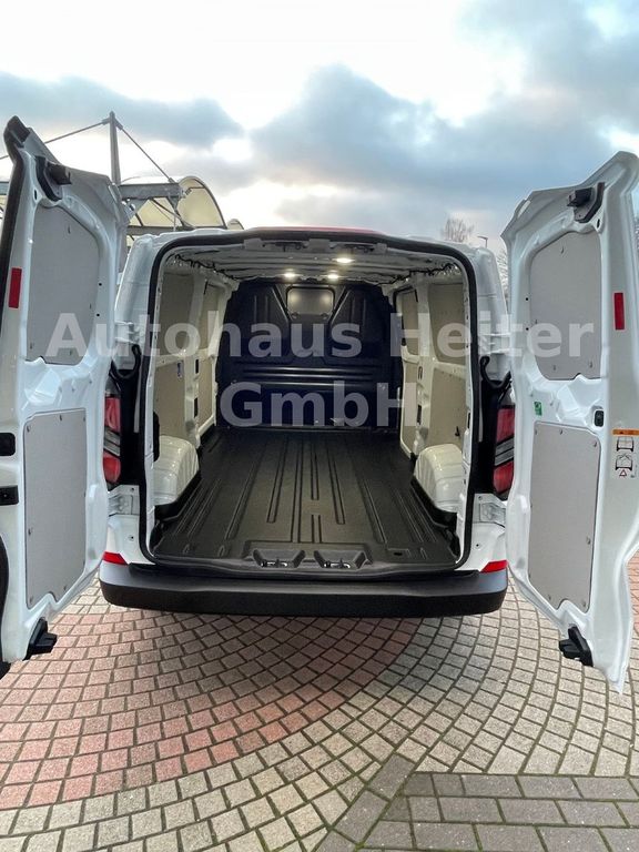 Ford Transit Custom 2025