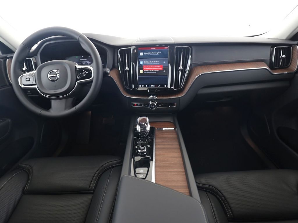 Volvo XC60 2024