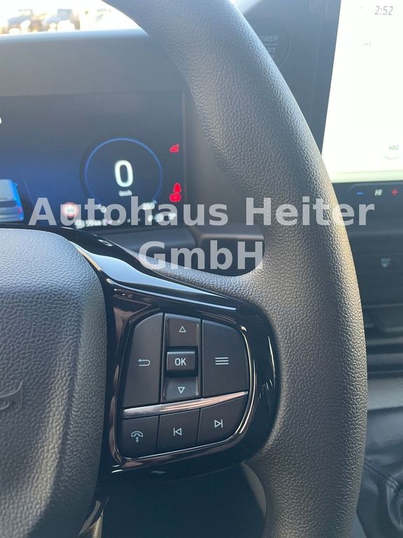 Ford Transit Custom 2025