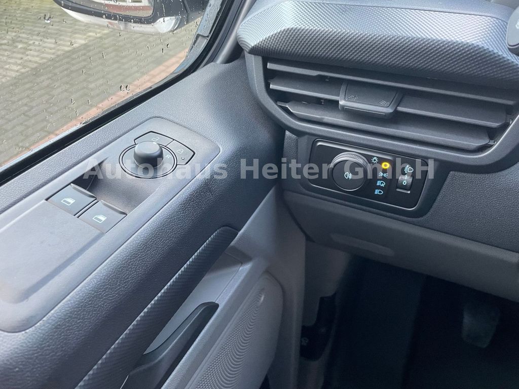 Ford Transit Custom 2025