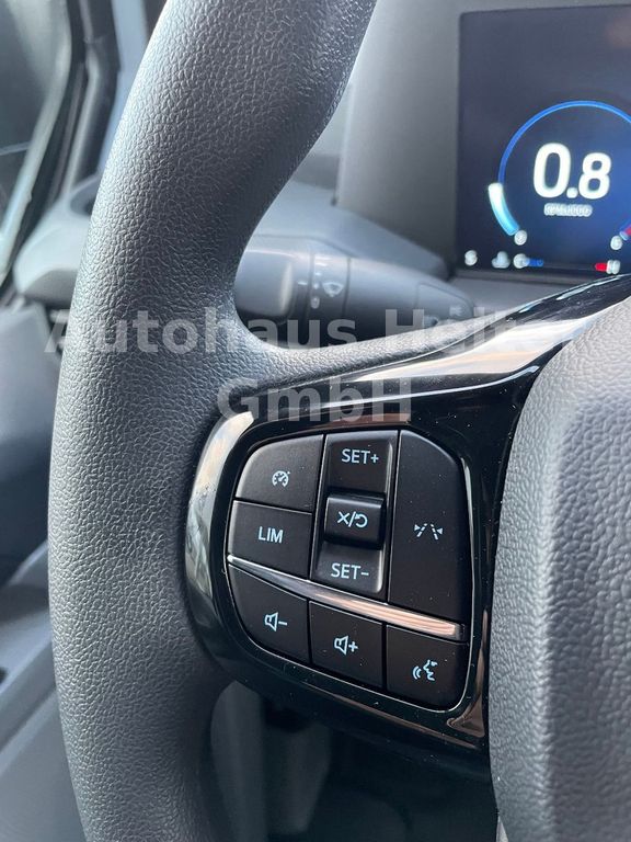 Ford Transit Custom 2025