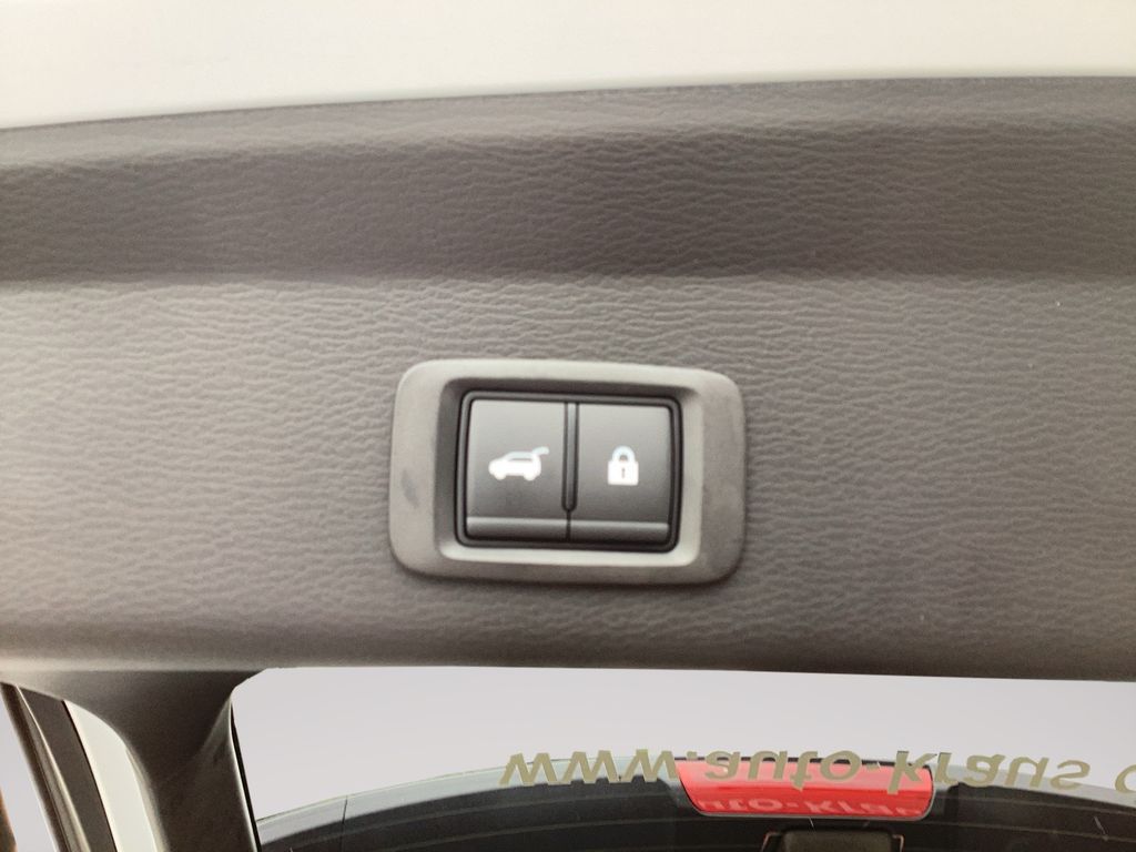 Mitsubishi Outlander 2025