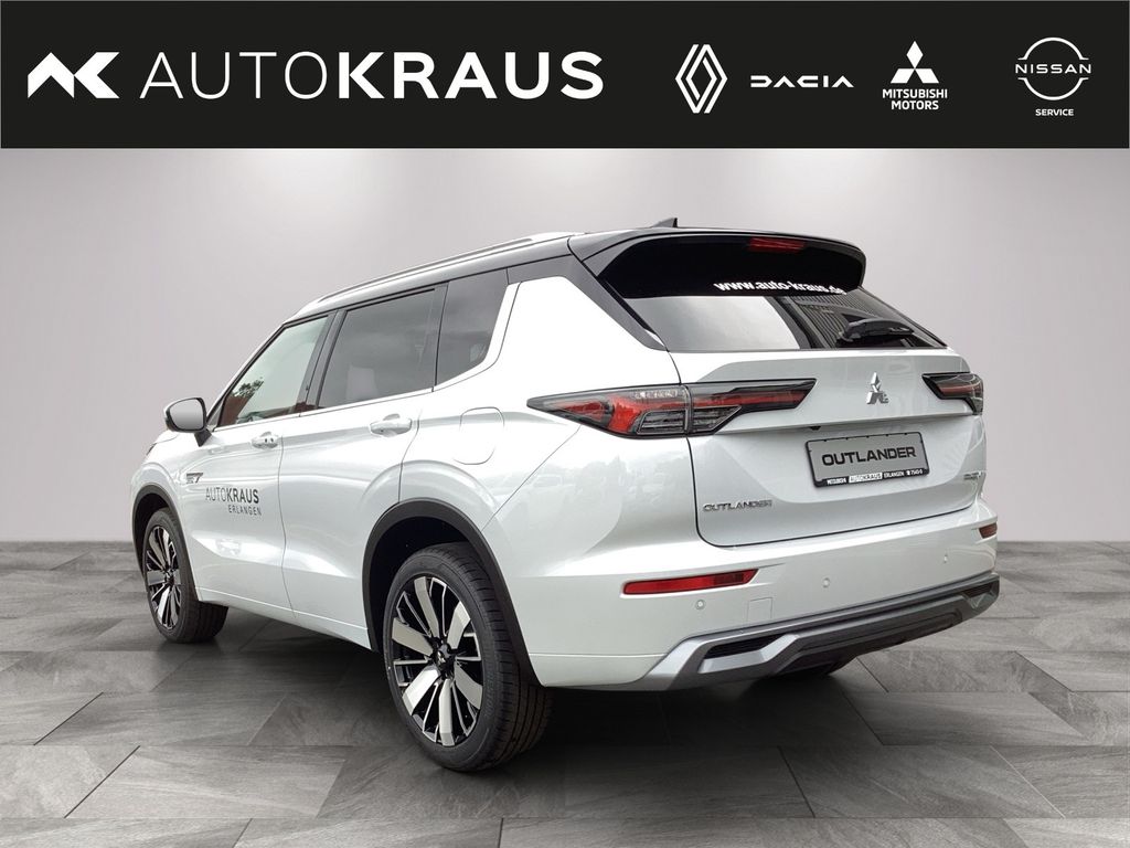 Mitsubishi Outlander 2025