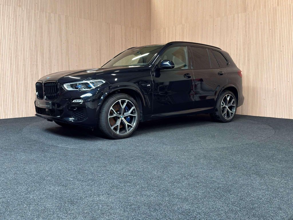 BMW X5 2021