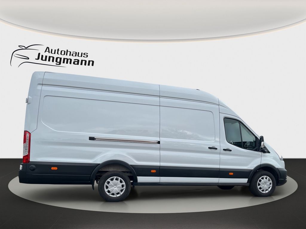 Ford Transit 2024