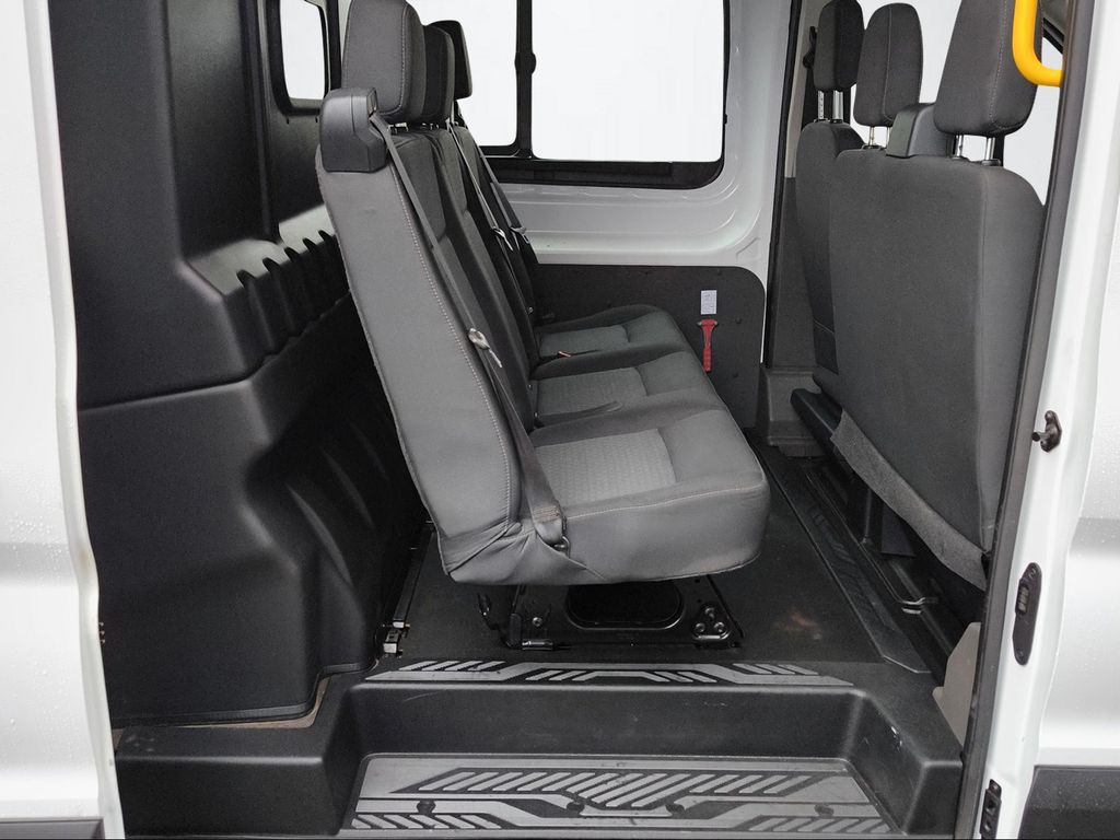 Ford Transit 2021