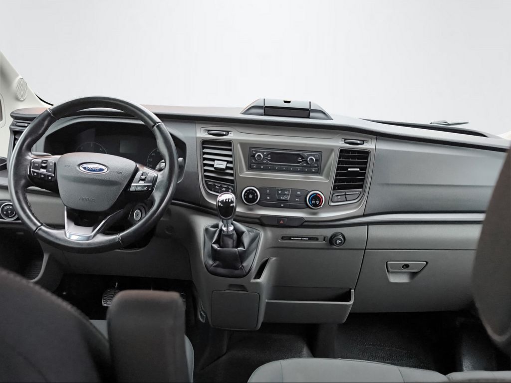 Ford Transit 2021