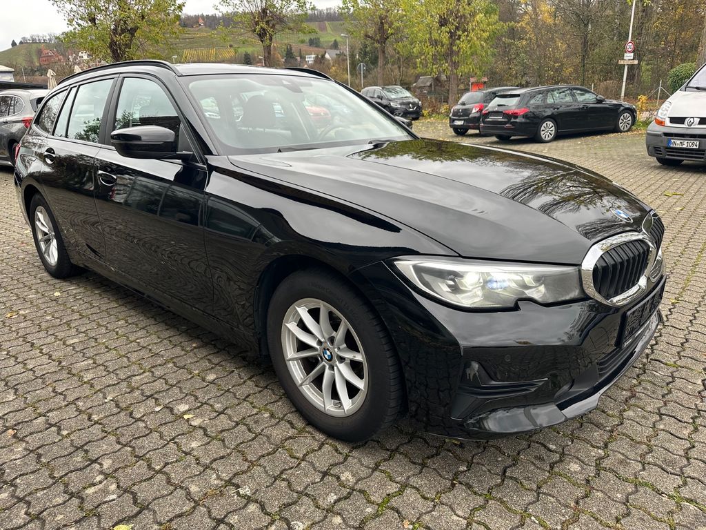BMW 318 2021