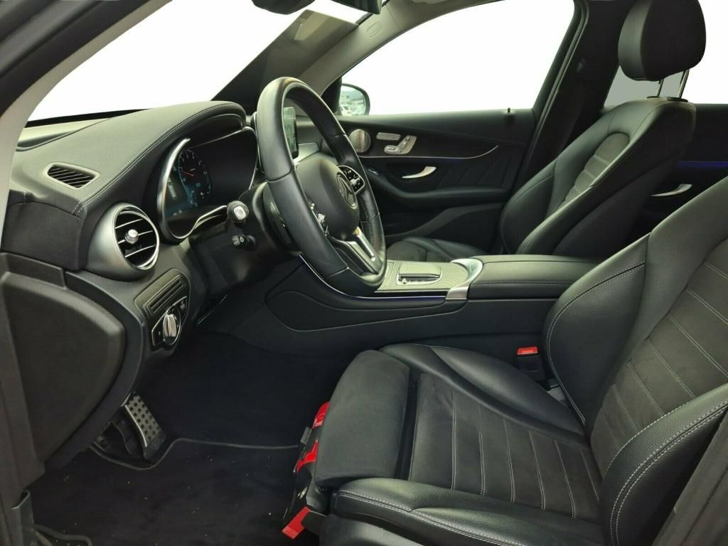 Mercedes-Benz GLC 300 2021