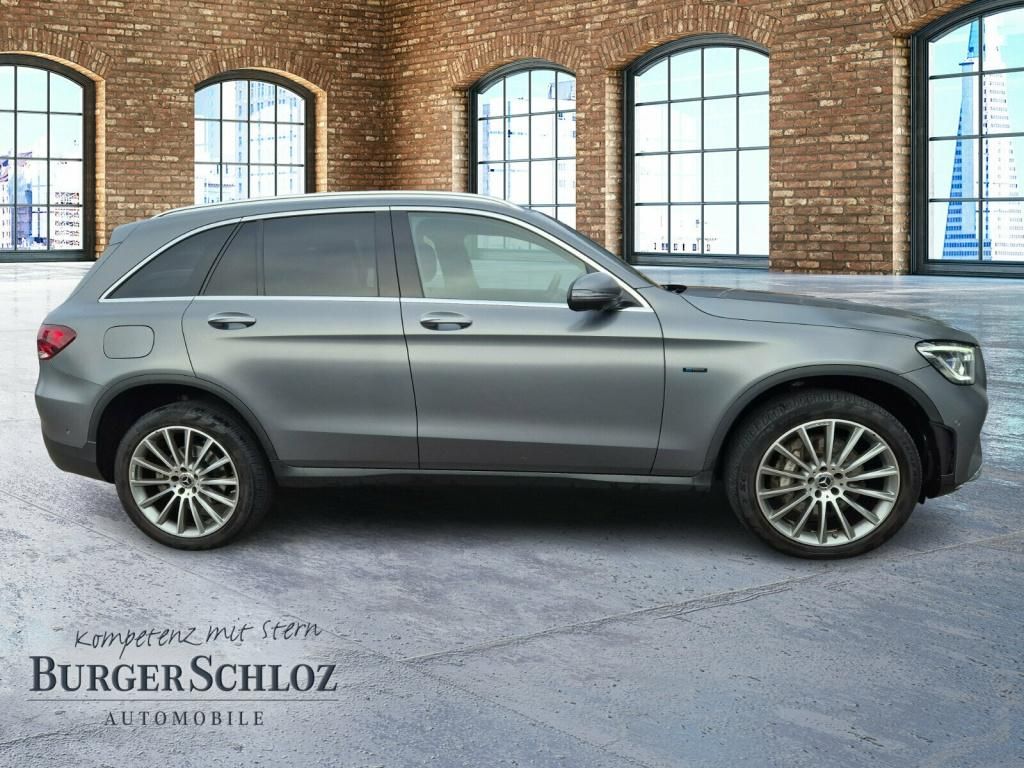 Mercedes-Benz GLC 300 2021