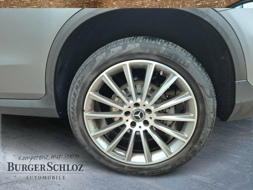 Mercedes-Benz GLC 300 2021