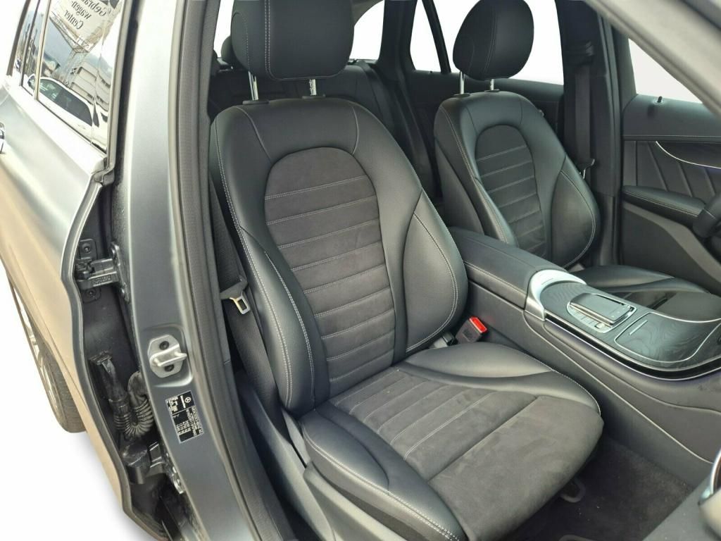 Mercedes-Benz GLC 300 2021
