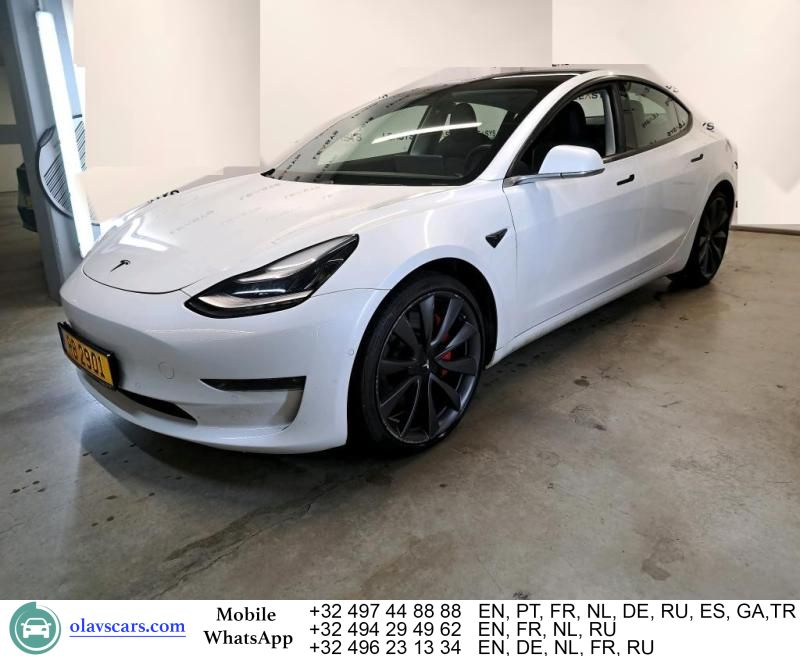 Tesla Model 3 2020