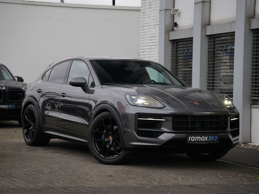 Porsche Cayenne 2024