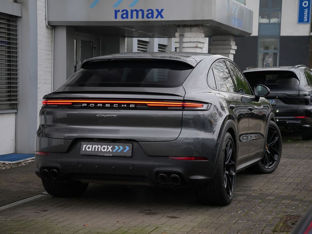 Porsche Cayenne 2024
