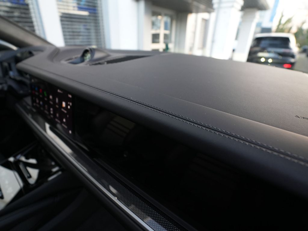 Porsche Cayenne 2024