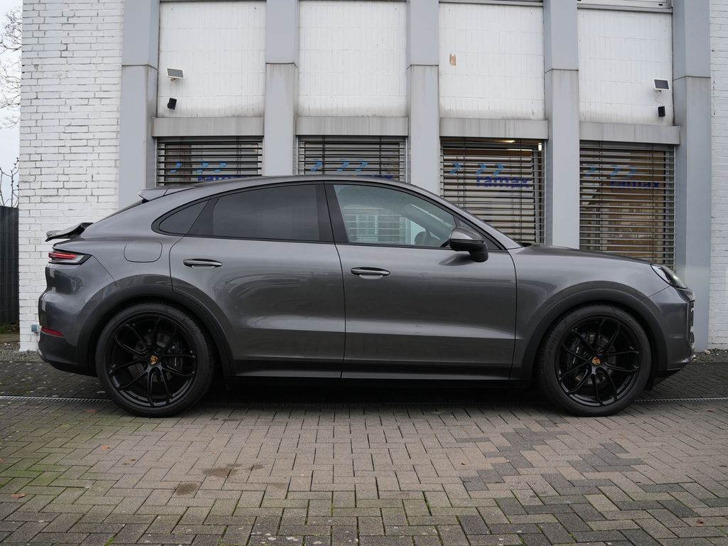 Porsche Cayenne 2024