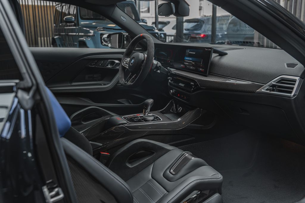 BMW M2 2025