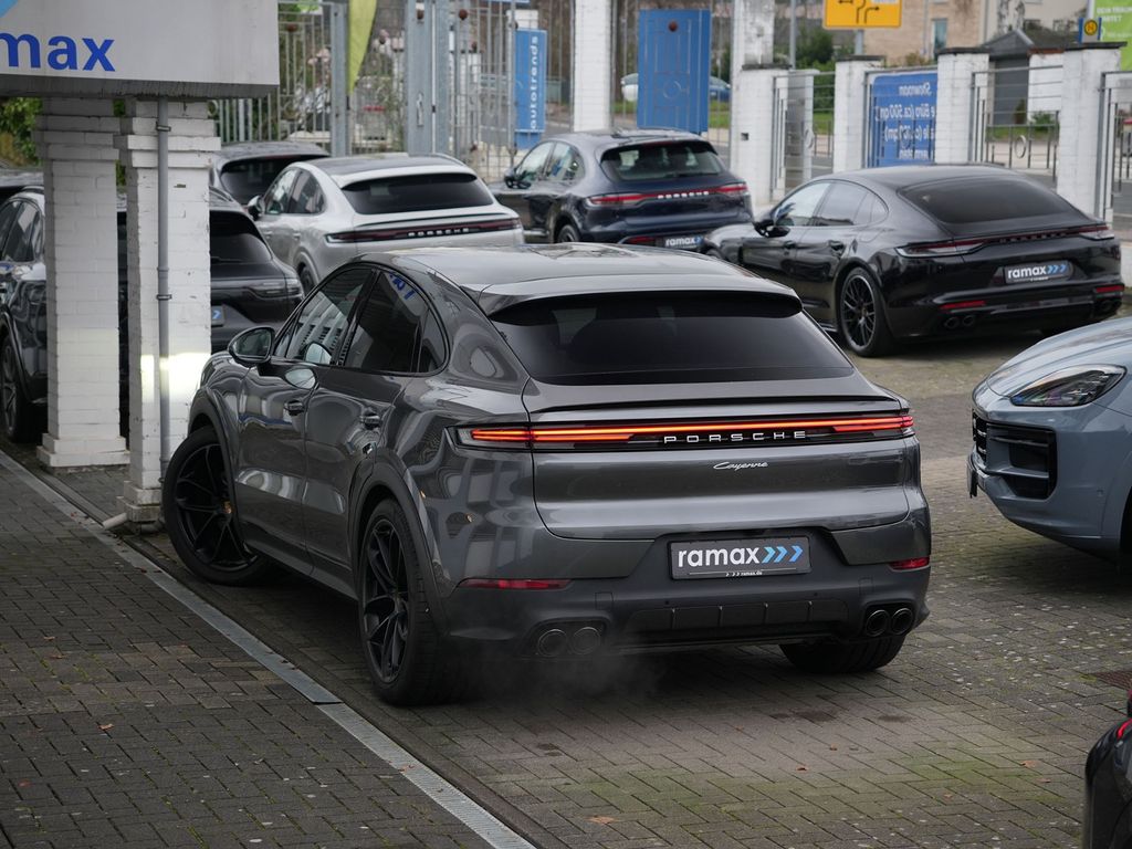 Porsche Cayenne 2024