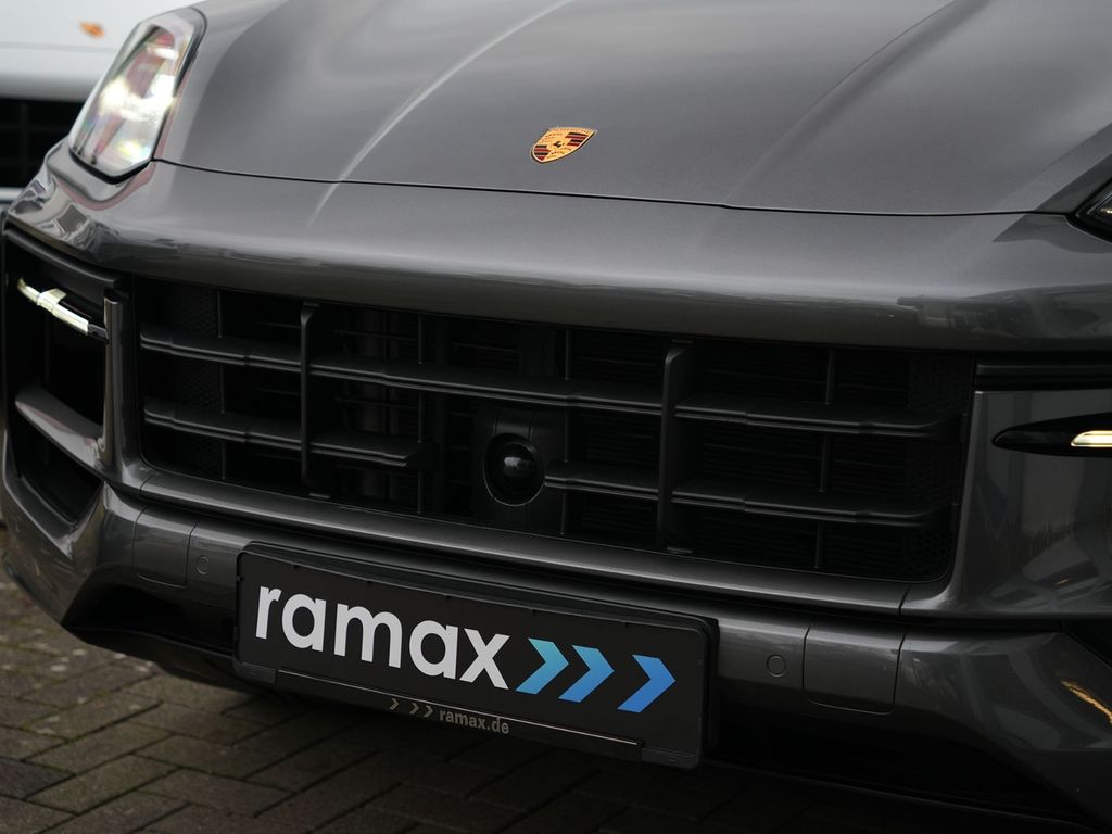 Porsche Cayenne 2024