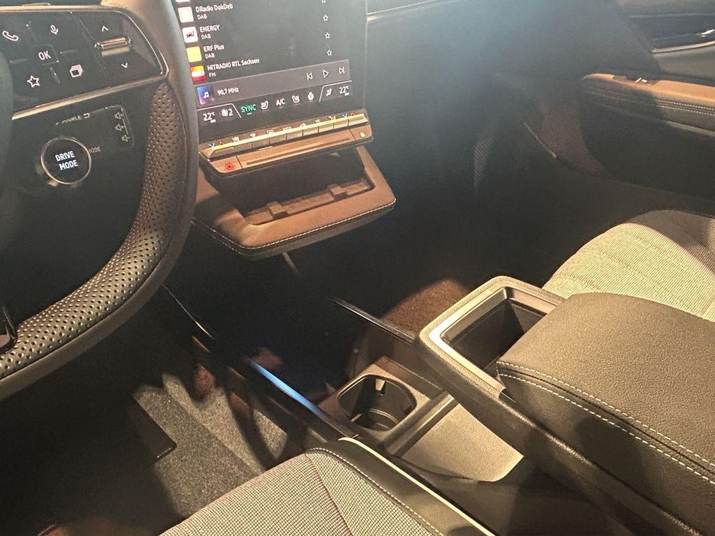 Mitsubishi Eclipse Cross 2025