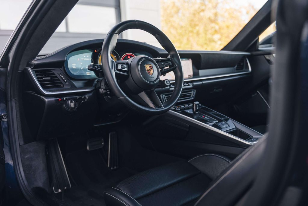Porsche 992 2021