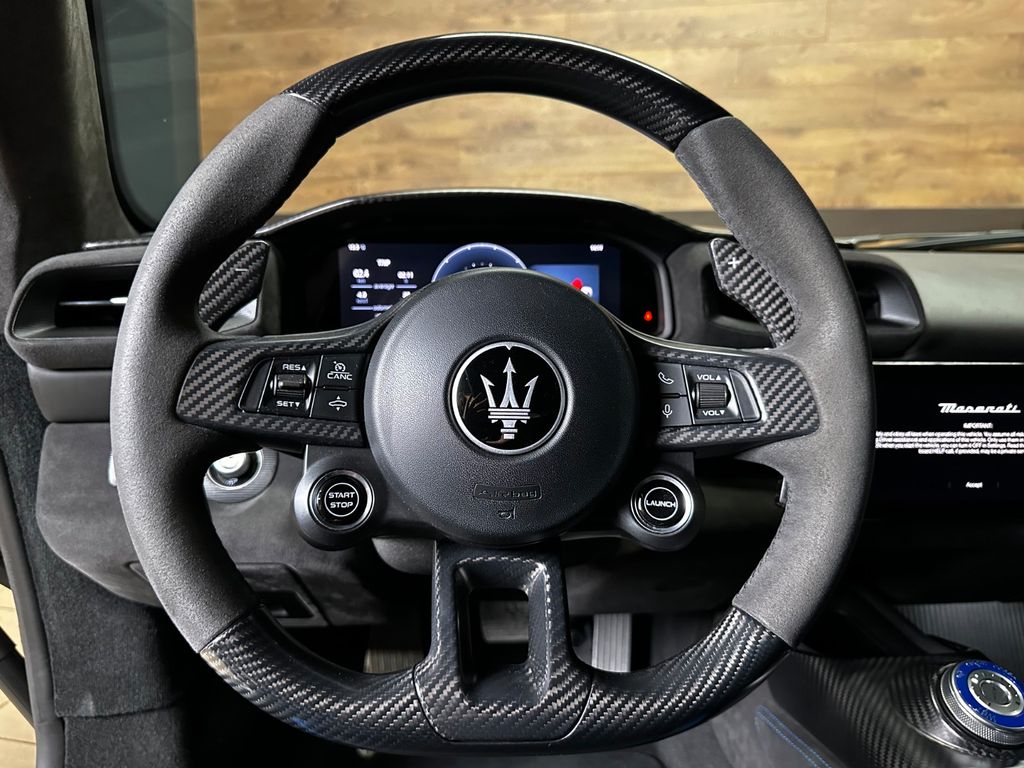 Maserati MC20 2021