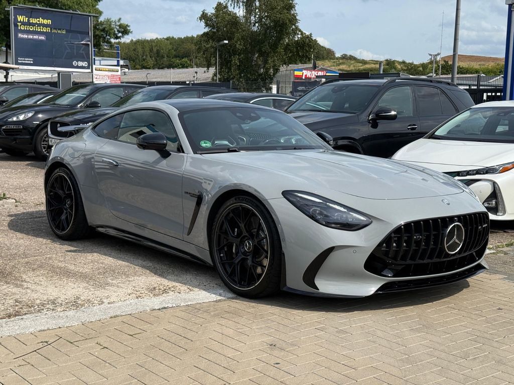 Mercedes-Benz AMG GT 2025