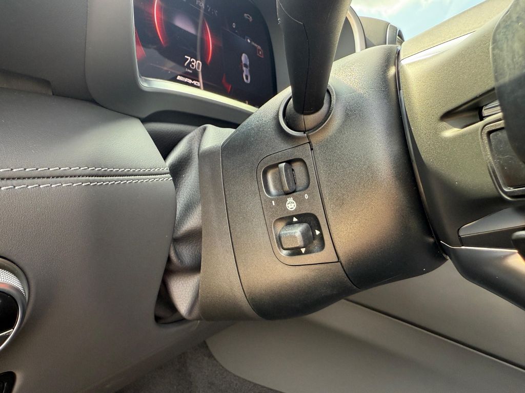 Mercedes-Benz AMG GT 2025