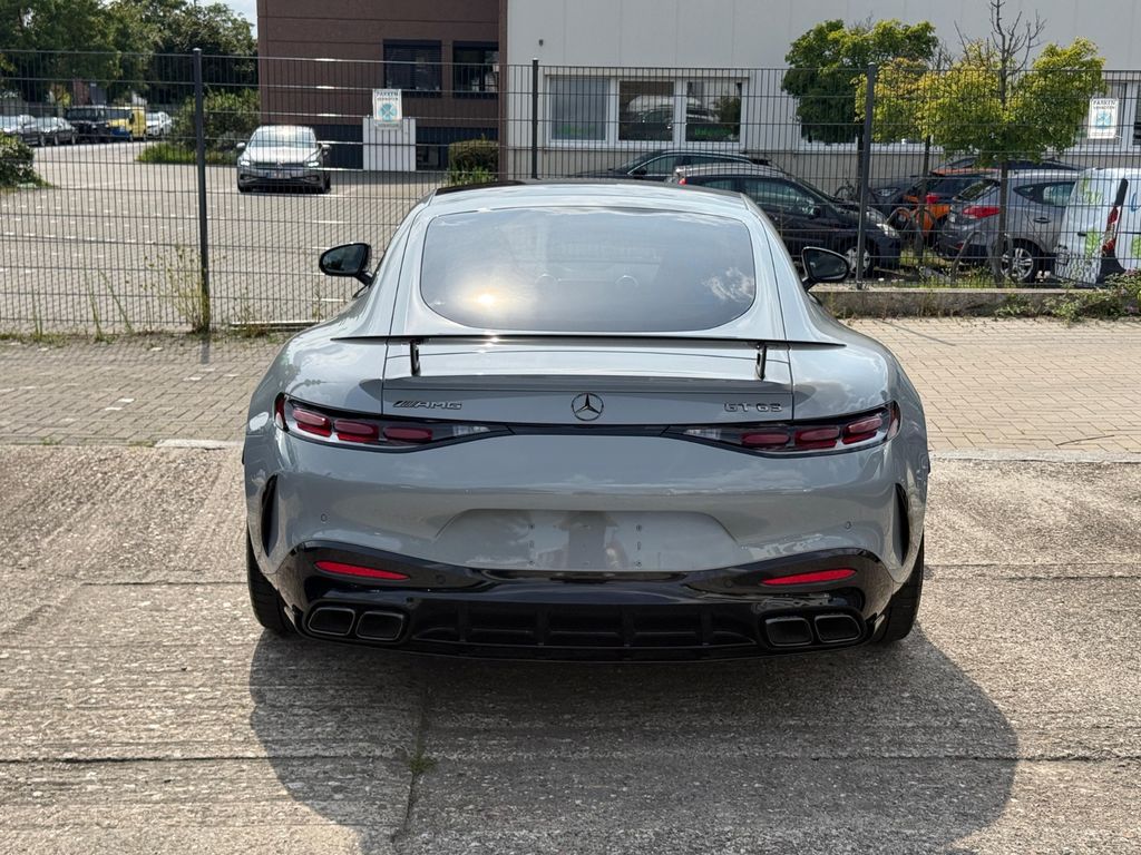 Mercedes-Benz AMG GT 2025