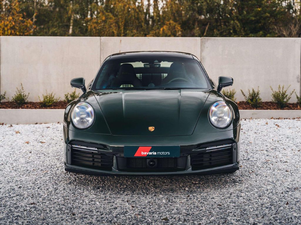 Porsche 992 2025