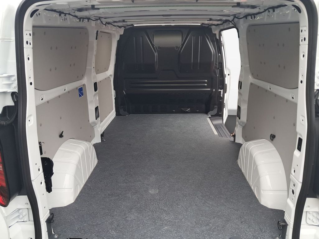 Volkswagen T7 Transporter 2025