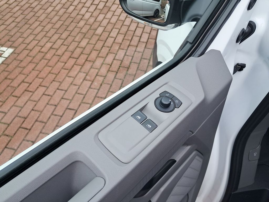 Volkswagen T7 Transporter 2025