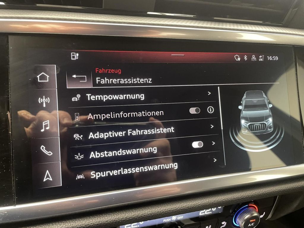 Audi Q3 2021