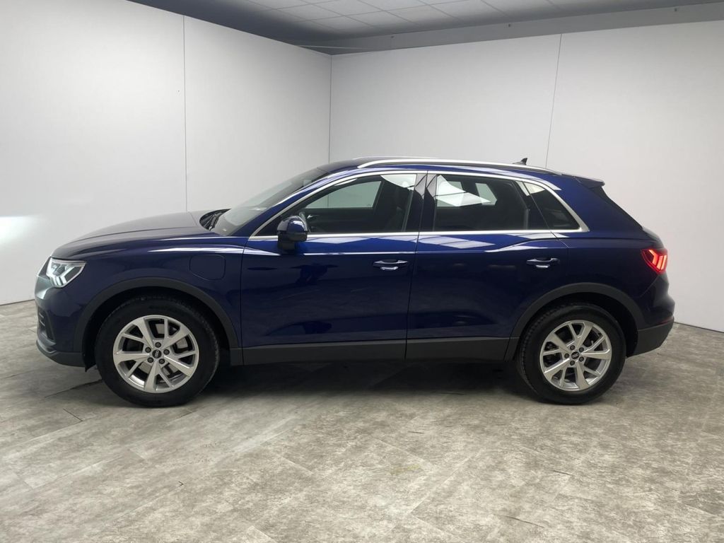 Audi Q3 2021