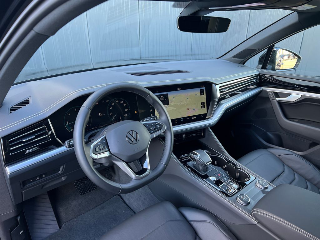 Volkswagen Touareg 2025