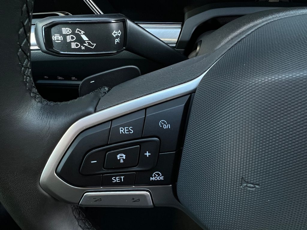 Volkswagen Touareg 2025