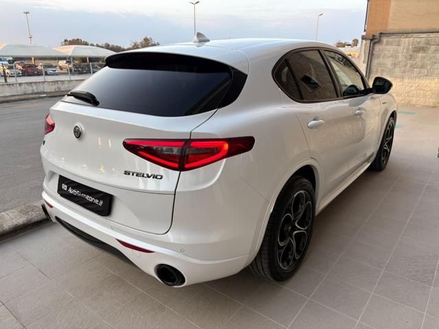 Alfa Romeo Stelvio 2021