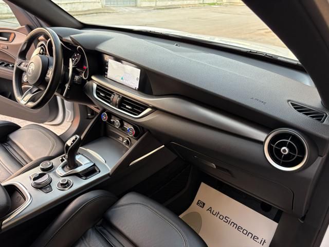 Alfa Romeo Stelvio 2021