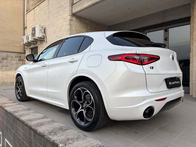 Alfa Romeo Stelvio 2021